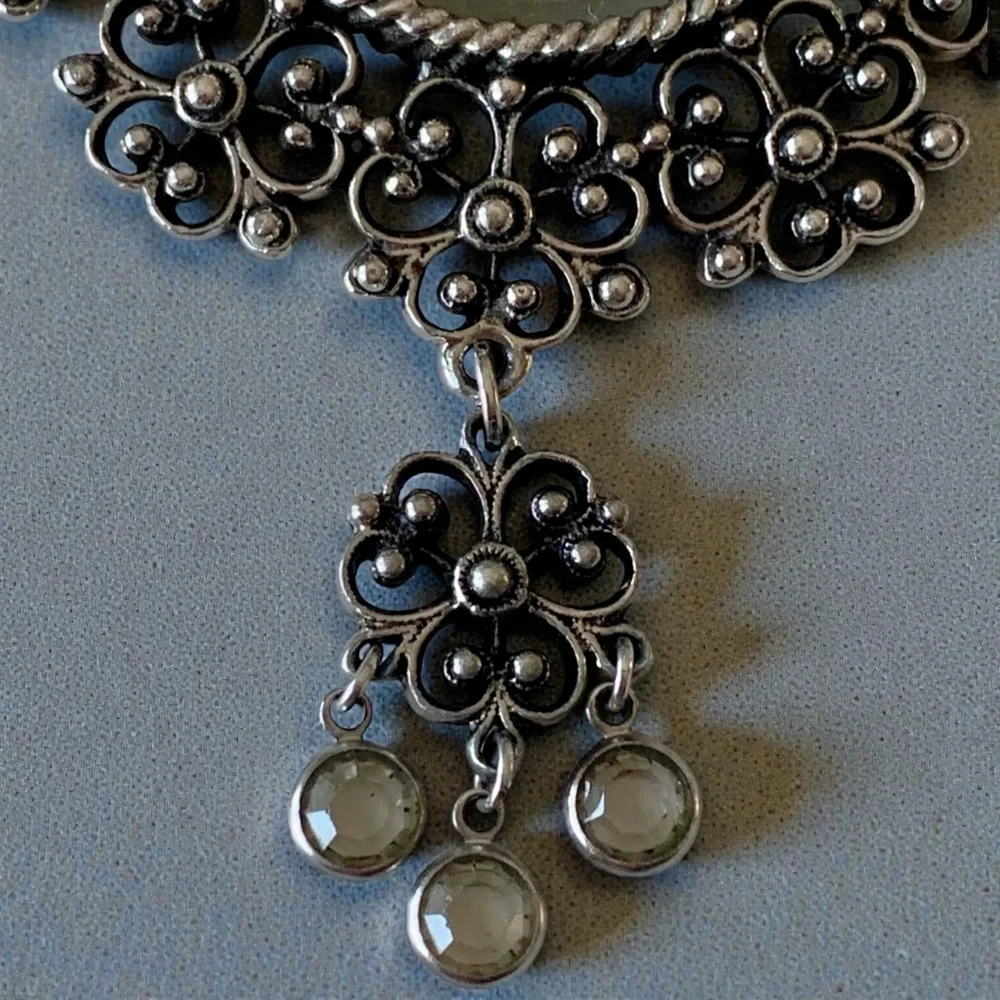 GOLDETTE Vintage Silver Intaglio Glass Cameo Cupid Venus Tassel Necklace
